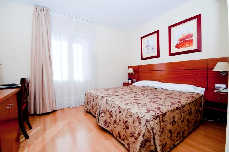Hotel Palacios Alfaro Dış mekan fotoğraf