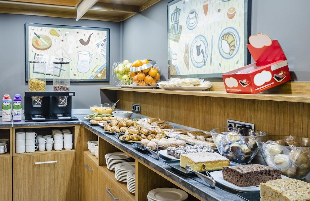Hotel Palacios Alfaro Dış mekan fotoğraf