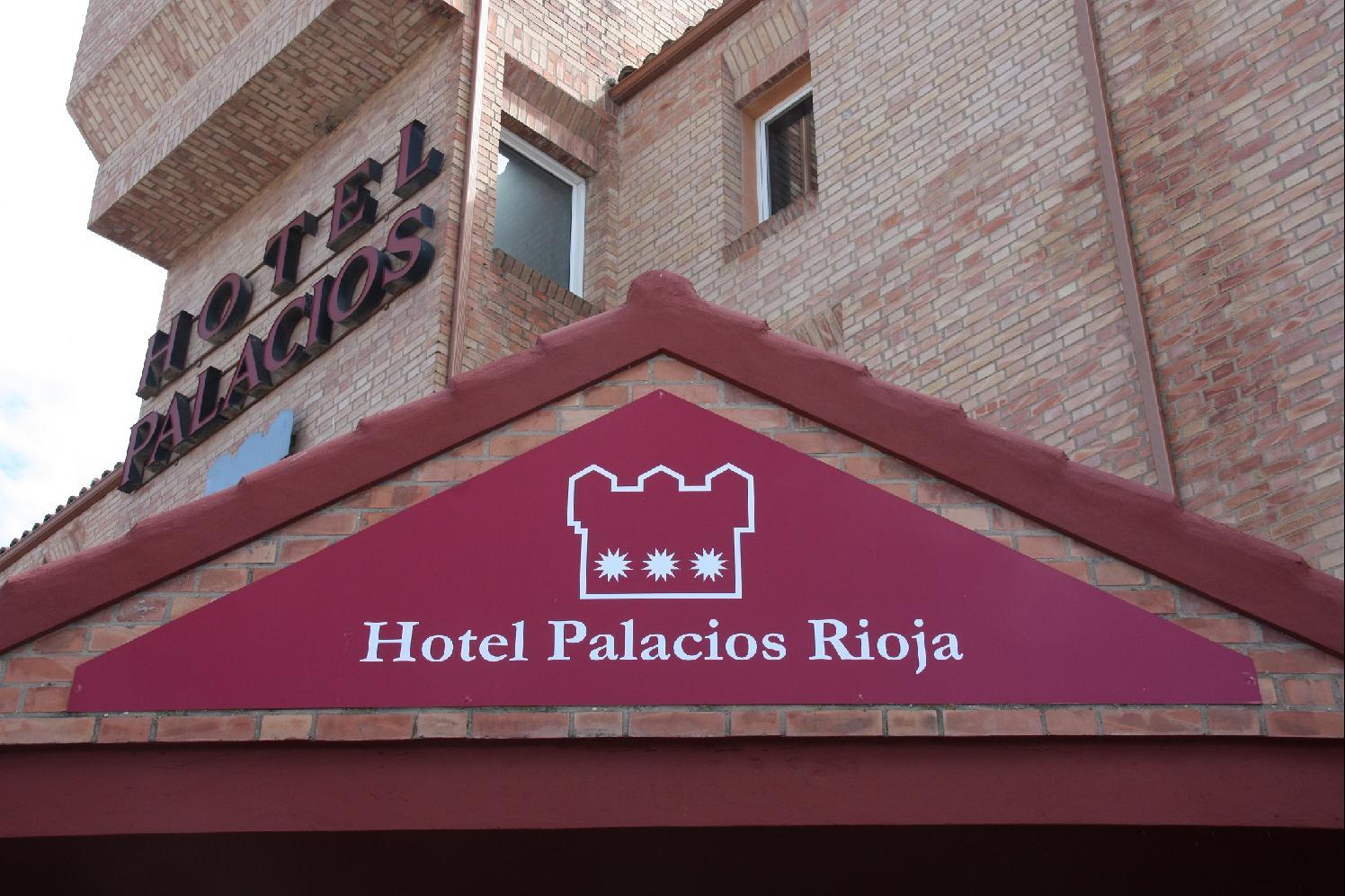Hotel Palacios Alfaro Dış mekan fotoğraf